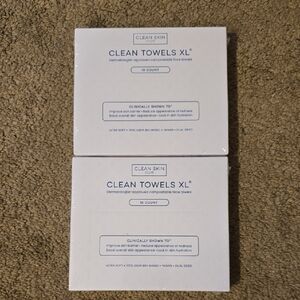 Clean Skin Club Clean Towels XL - White